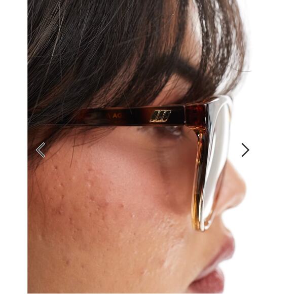 Le Specs Armada Tort Grad Round Sunglasses in Tortoiseshell - Picture 2 of 6